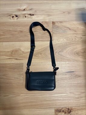 PEDRO Black Leather Crossbody Bag for Men
